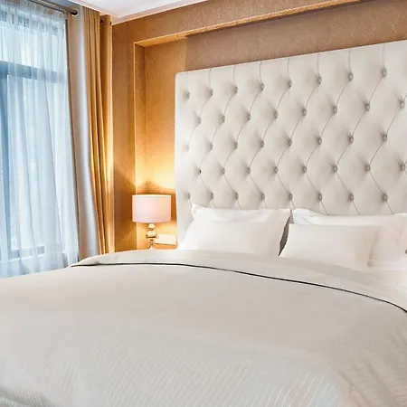 酒店 Tsarevets Boutique & 4*