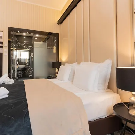 Tsarevets Boutique & 酒店