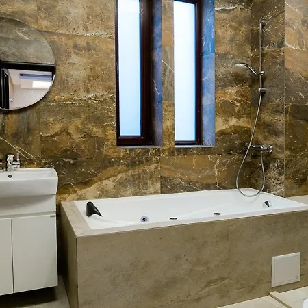 Tsarevets Boutique & Szálloda 4*