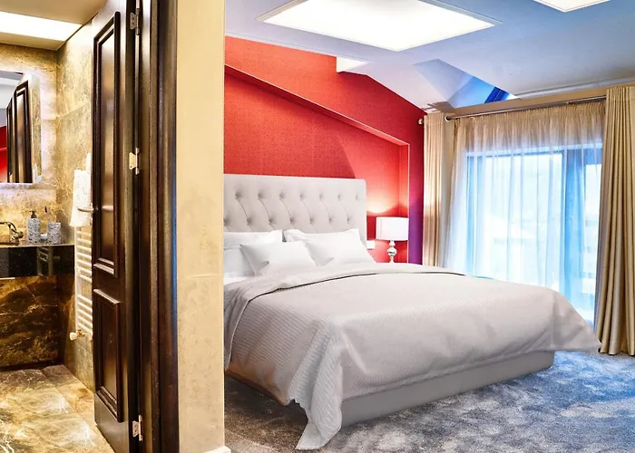 Отель Tsarevets Boutique & 4*