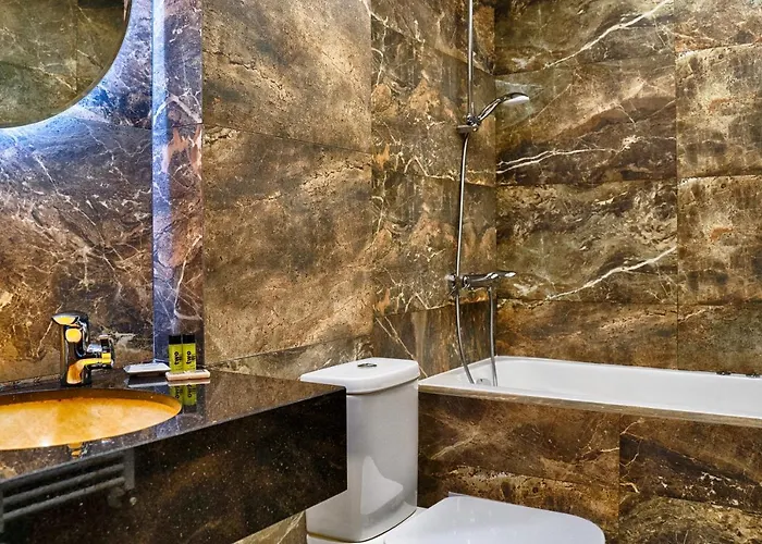 Отель Tsarevets Boutique & 4*